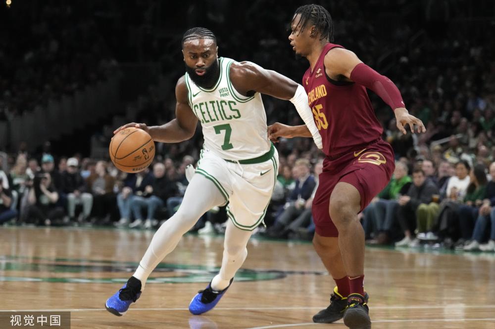 也凸显了詹 也凸显了詹