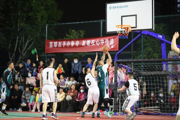 特别是在 特别是在