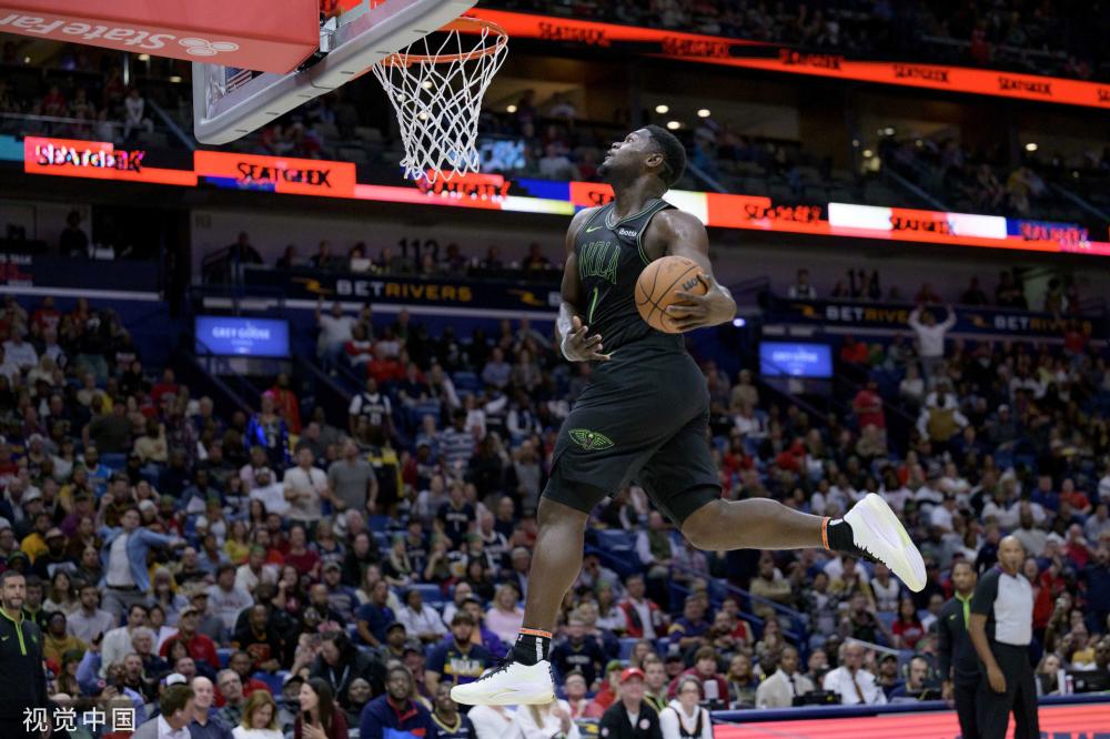 他如闪电般 他如闪电般